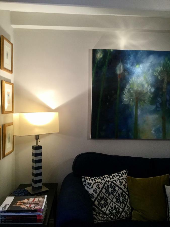 Beautiful 1Br Apartment In Historic St Aubin House Extérieur photo
