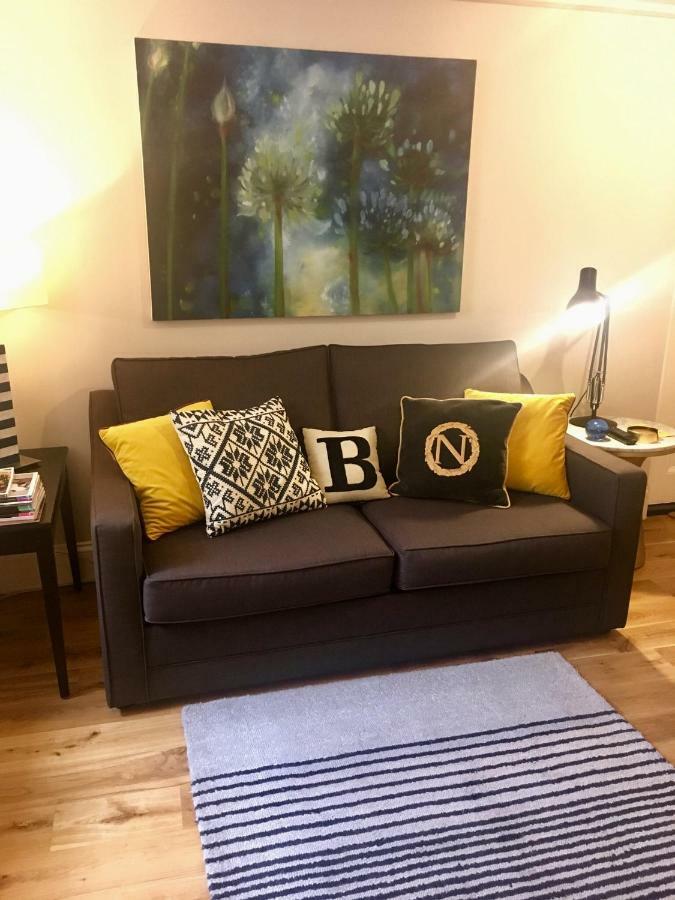 Beautiful 1Br Apartment In Historic St Aubin House Extérieur photo